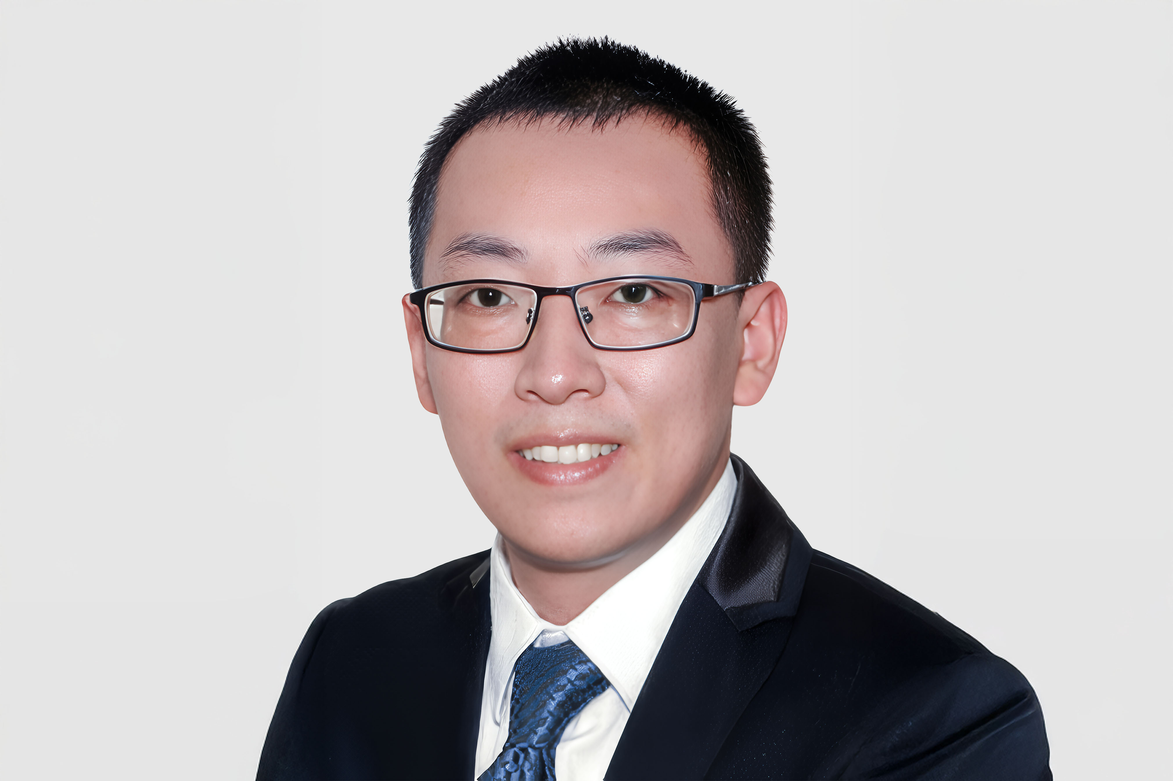 Guijun LI
