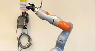 Soft robotic hands designed to help construction 